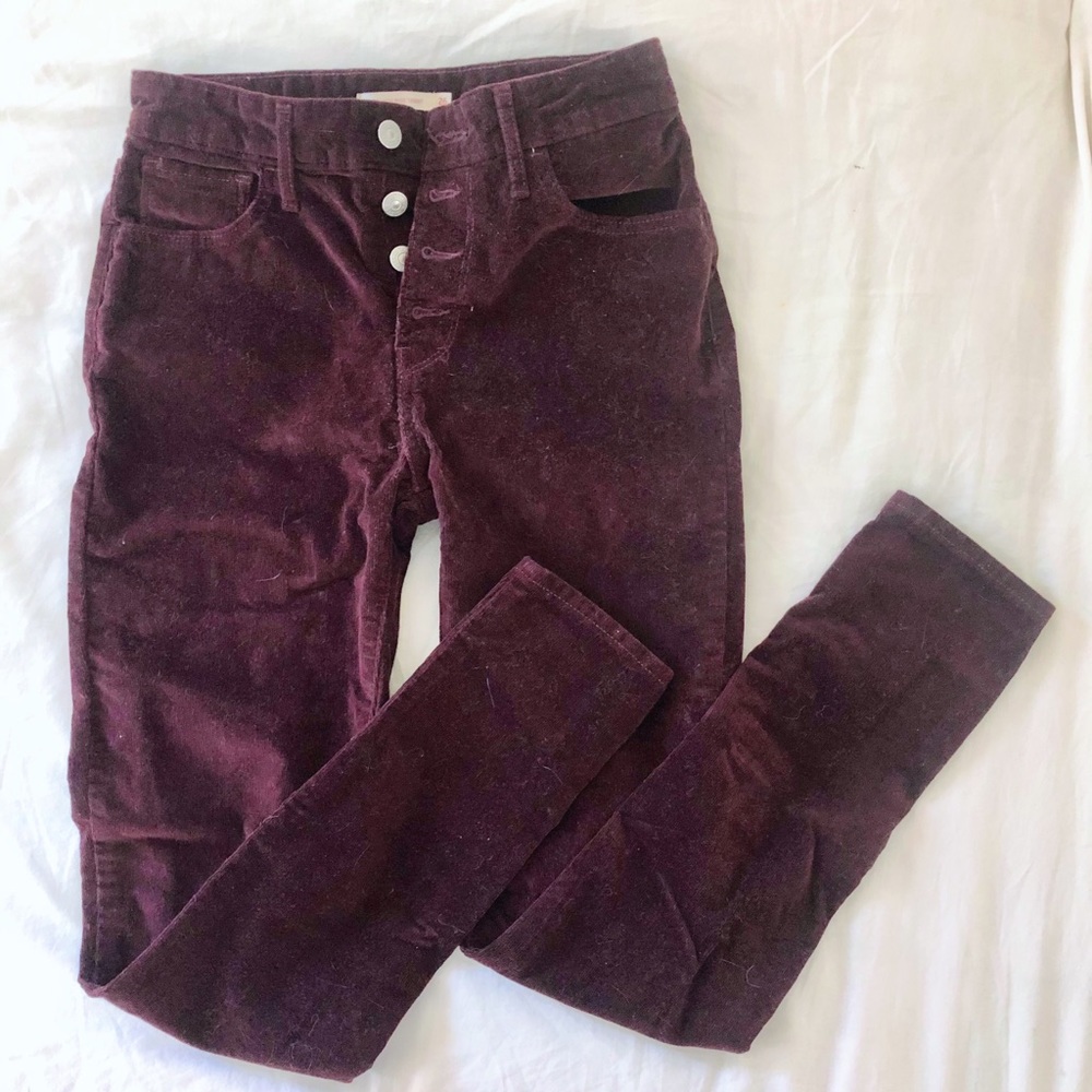 NWOT {Levi’s} 721 Corduroy High Rise Skinny Pants